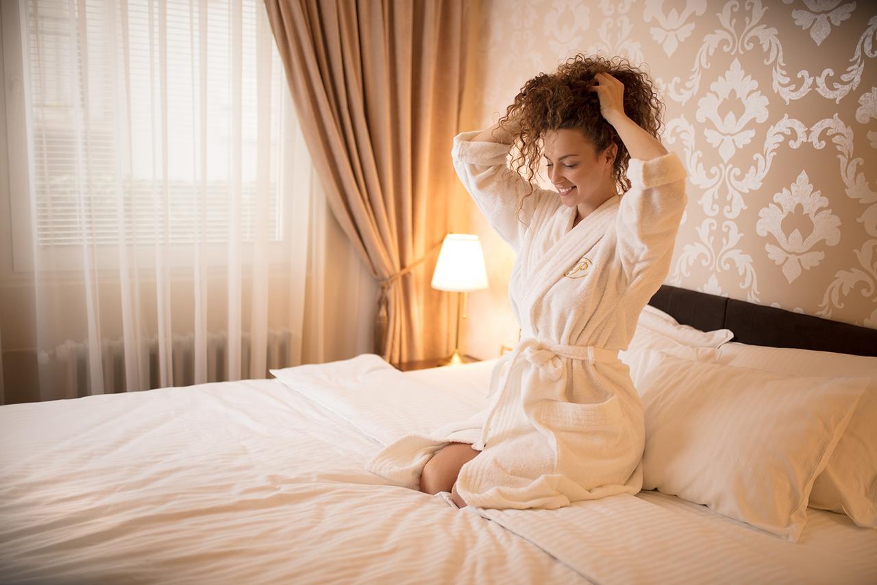 Garni Hotel President De Luxe Κραγκούγιεβατς Εξωτερικό φωτογραφία